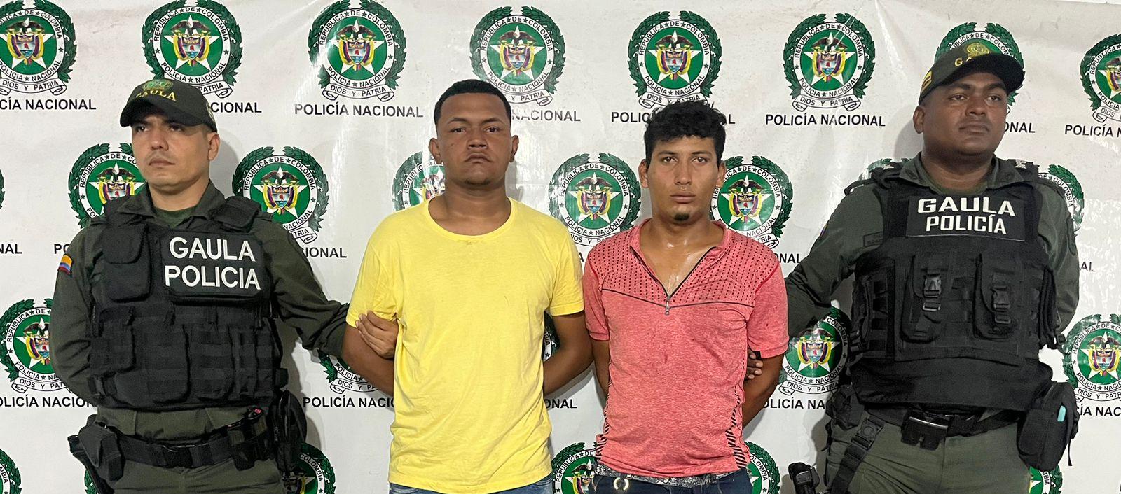 En Flagrancia, Cayeron 2 Presuntos Extorsionistas En Simón Bolívar